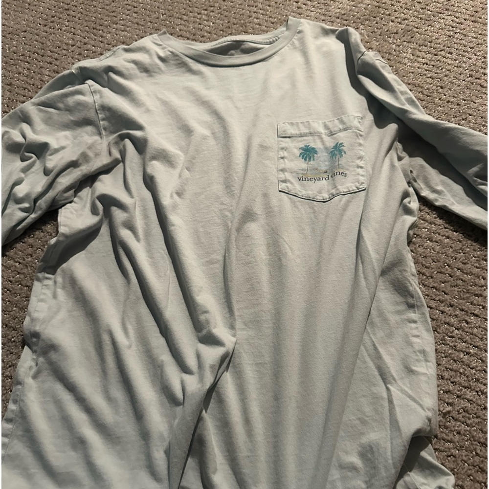 vineyard vine shirt (rare)